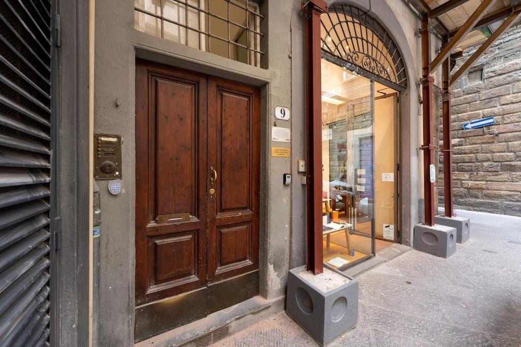 Keys Of Italy - Corsob 9 - Florentine Studio Close To Palazzo Vecchio Florenţa Exterior foto